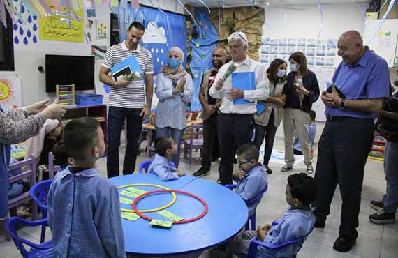 The new representative of UNICEF in Lebanon visited Shatila center